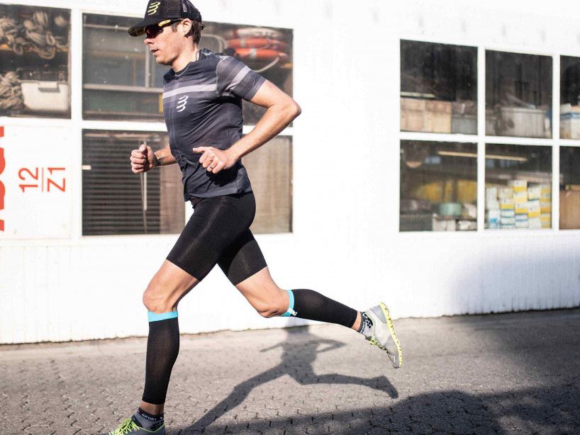 RUN UNDER CONTROL SHORT BLACK